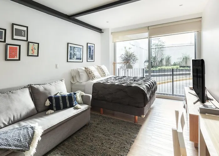 Apartment Uppermost 3br, Gym, Roofgarden. Socrates *